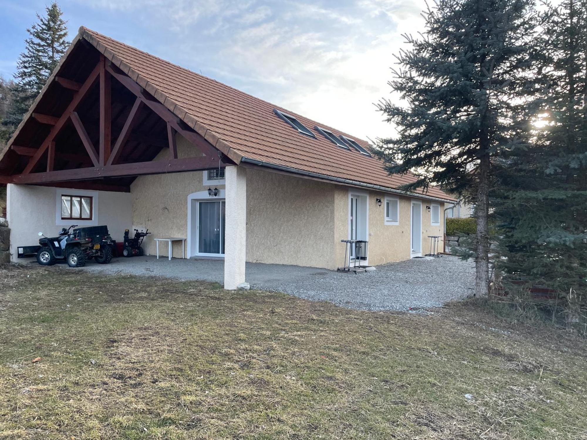 Les Gites De L'E.D.E. Saint-Leger-les-Melezes Exterior foto